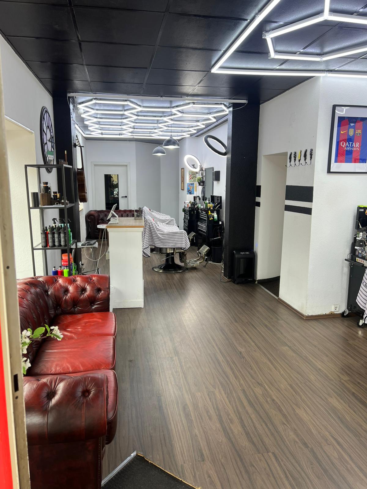 Herrenhaarschnitt mit Bartstyling im MILANO Barbershop Nürnberg